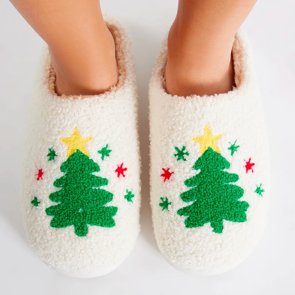 NEW Be Merry Slippers